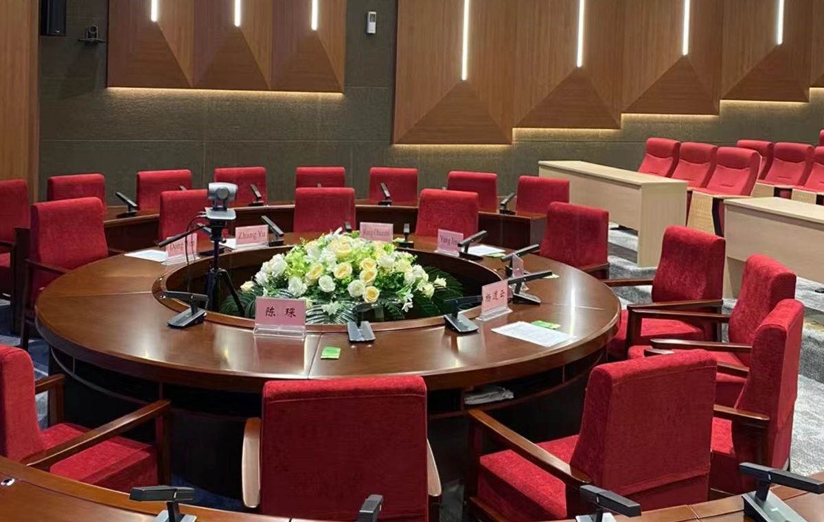 手拉手会议系统案例之河南省中原工学院某会议室